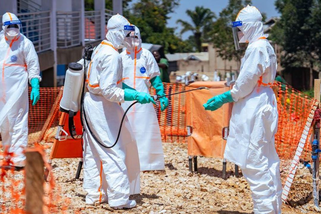 Ebola 